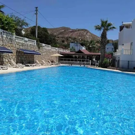 Peaceful And Quite House With Greek Islands View